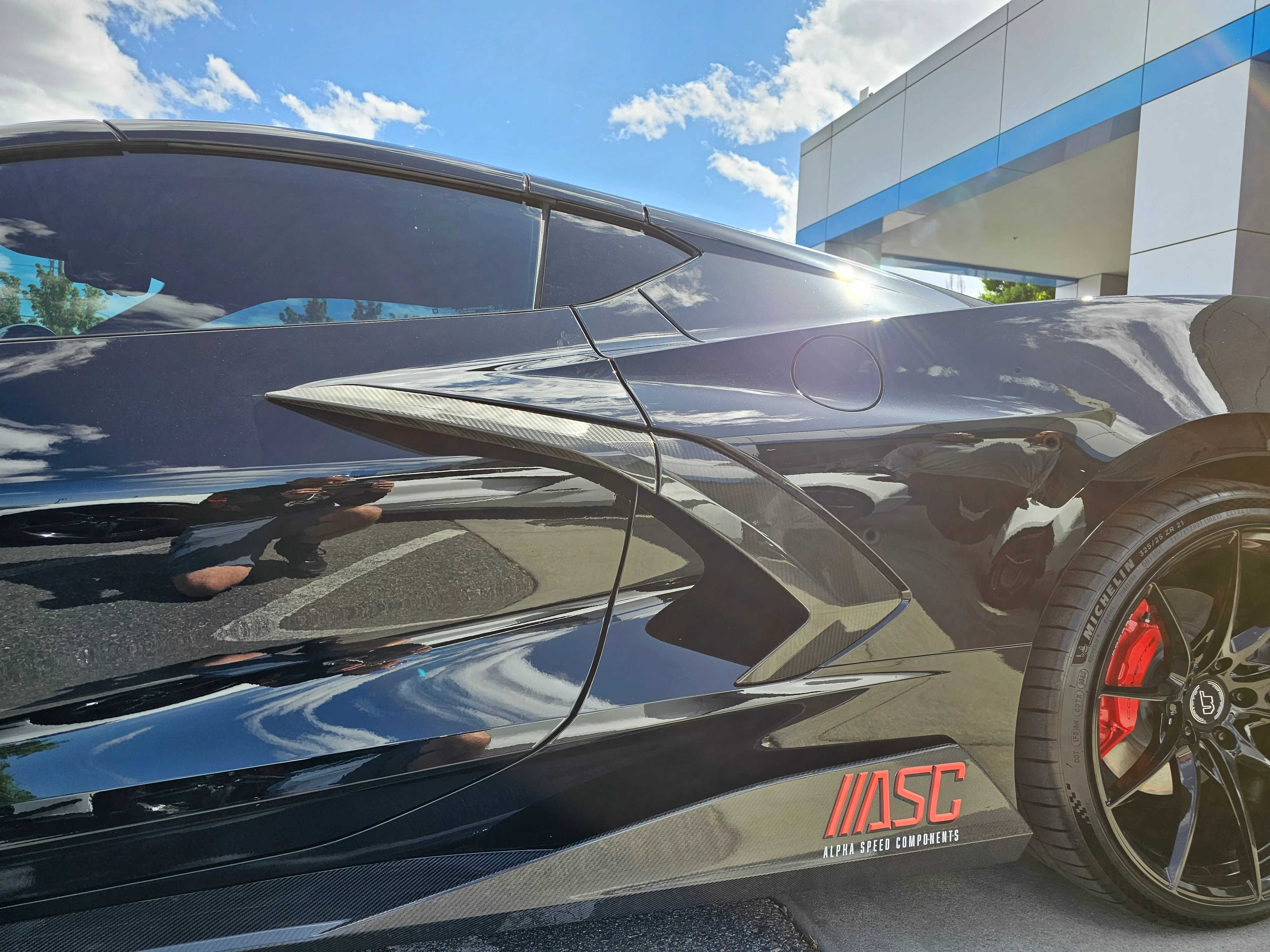 Chevrolet Corvette C8 Carbon Fiber Side Scoop Trim - Image 7