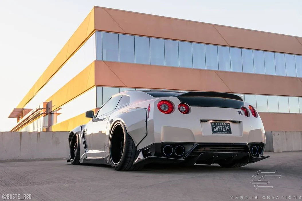 Nissan GT-R R35 (2009-2016) Carbon Fiber LBW Rear Diffuser / Splitters - Image 6